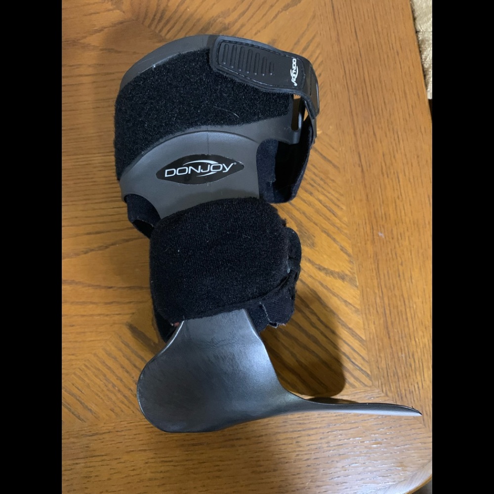 Donjoy ES ankle brace. Left ankle.